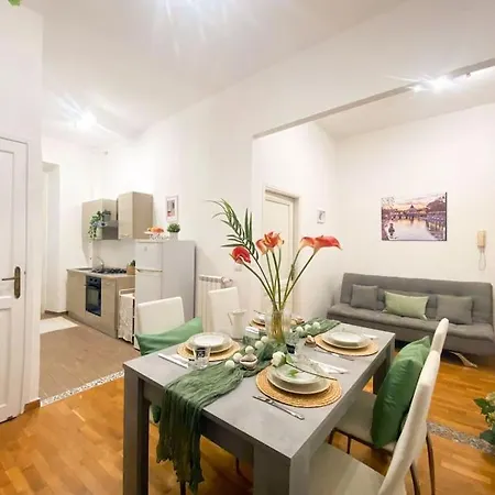 Via Veneto - Domus Juliae רומא